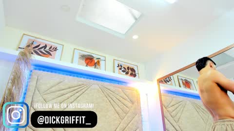 Dick Griffith online show from 02.02.25