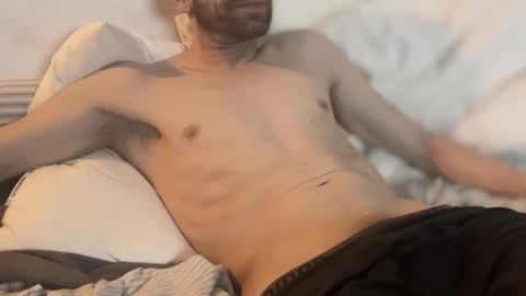 Snapshot of dickydick1990 chatting on 12.15.25 dickydick1990 online show from 12.15.25