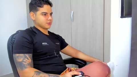 Snapshot of diego_cazas chatting on 06.06.26 DIEGO CAZAS online show from 06.06.26