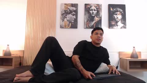 Snapshot of diego_salvatore chatting on 06.24.26 diego_salvatore online show from 06.24.26