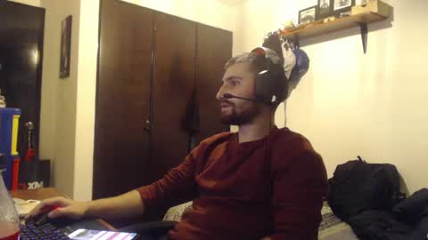 Snapshot of diegocastrotiktok chatting on 12.21.24 Diego online show from 12.21.24