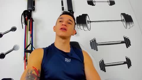 Snapshot of diegowesker chatting on 01.20.25 diegowesker online show from 01.20.25