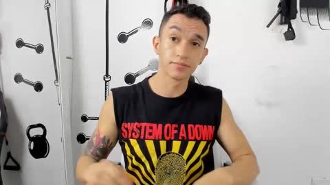 Snapshot of diegowesker chatting on 01.21.25 diegowesker online show from 01.21.25