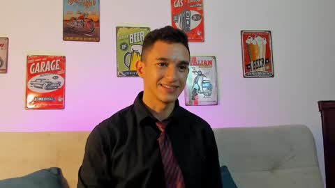 Snapshot of diegowesker chatting on 01.23.25 diegowesker online show from 01.23.25