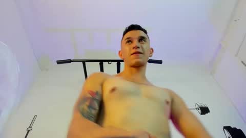 Snapshot of diegowesker chatting on 01.24.25 diegowesker online show from 01.24.25