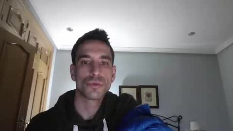 Snapshot of dieguito124 chatting on 02.14.25 dieguito124 online show from 02.14.25