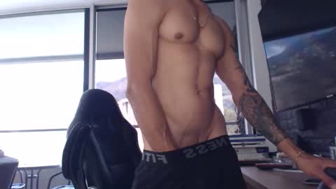 Snapshot of diehgoo_ortega chatting on 11.12.25 Diego Ortega online show from 11.12.25