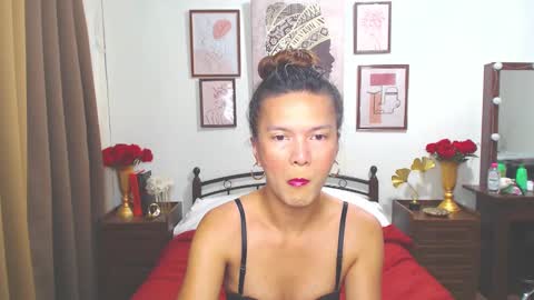 Snapshot of diense17 chatting on 12.05.24 Dennesse online show from 12.05.24
