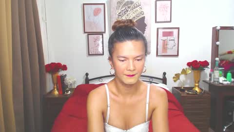 Snapshot of diense17 chatting on 12.06.24 Dennesse online show from 12.06.24