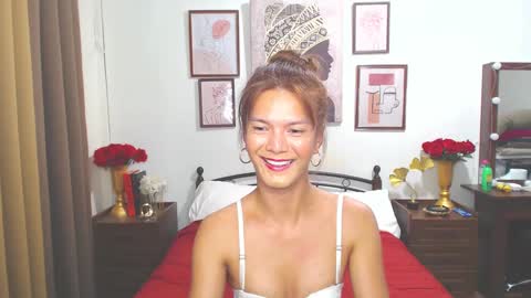 Snapshot of diense17 chatting on 12.20.24 Dennesse online show from 12.20.24