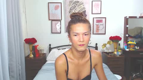 Snapshot of diense17 chatting on 12.27.24 Dennesse online show from 12.27.24