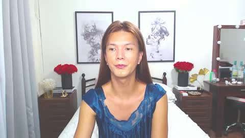 Snapshot of diense17 chatting on 01.12.25 Dennesse online show from 01.12.25