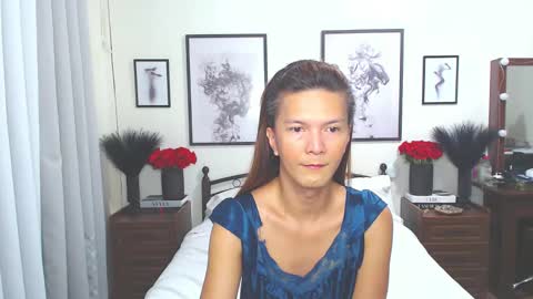 Snapshot of diense17 chatting on 02.12.25 Dennesse online show from 02.12.25