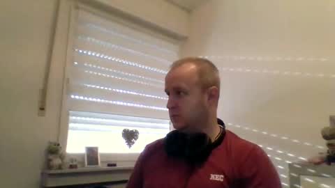 dienummer10 online show from 10.23.25