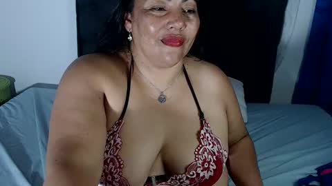 Snapshot of dihayara chatting on 03.20.26 Mariana online show from 03.20.26