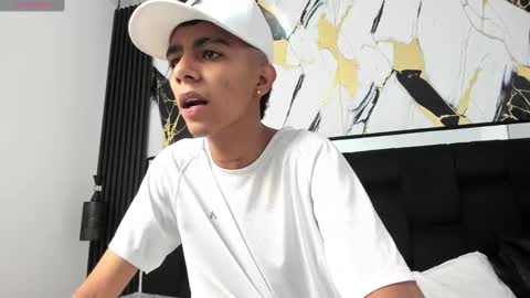 dikey_18 online show from 01.11.25