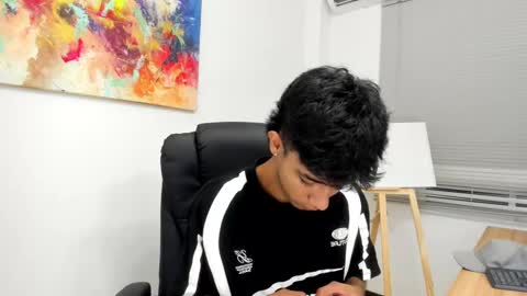 dikey_18 online show from 03.11.25