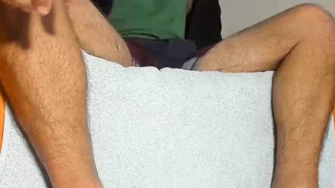 Snapshot of dikpin chatting on 01.18.25 DIKPIN online show from 01.18.25