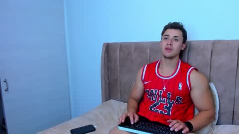 Dilan Coy online show from 09.20.25