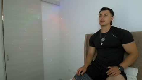 Dilan Coy online show from 04.11.26