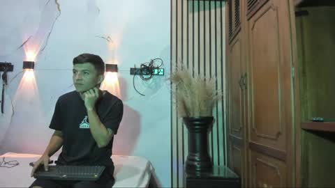 Snapshot of dilanandking chatting on 05.18.26 dilanandking online show from 05.18.26
