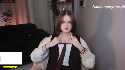 Snapshot of dilara_xbaby chatting on 09.22.25 Dilara online show from 09.22.25