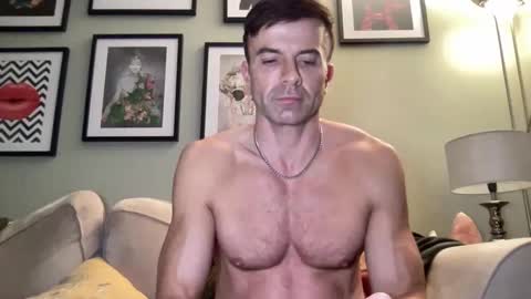 Dillon online show from 03.12.25