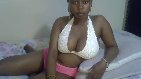 Snapshot of dime010 chatting on 02.19.25 dime online show from 02.19.25