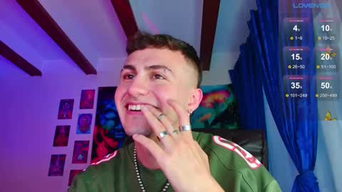 Julian Independent Model online show from 03.11.25