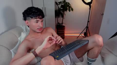 Snapshot of dimitri_targaryen chatting on 01.09.25 Fabian online show from 01.09.25