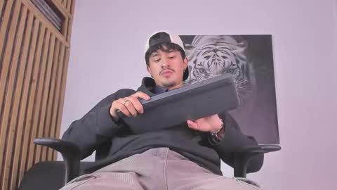 Dimitri online show from 10.21.25