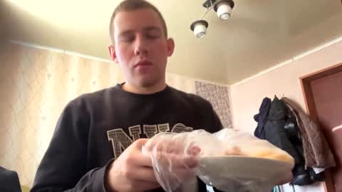 Snapshot of dimyanworld000 chatting on 01.14.25 D V online show from 01.14.25