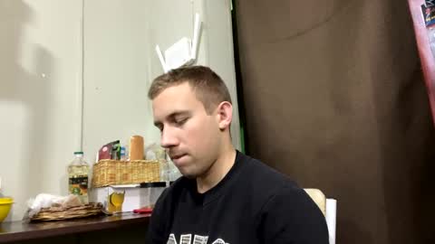 Snapshot of dimyanworld000 chatting on 01.18.25 D V online show from 01.18.25