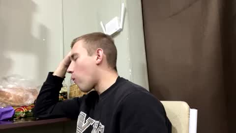 Snapshot of dimyanworld000 chatting on 01.19.25 D V online show from 01.19.25