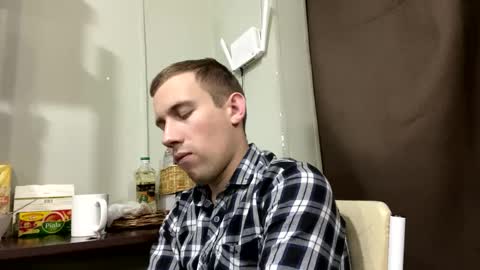 Snapshot of dimyanworld000 chatting on 01.21.25 D V online show from 01.21.25