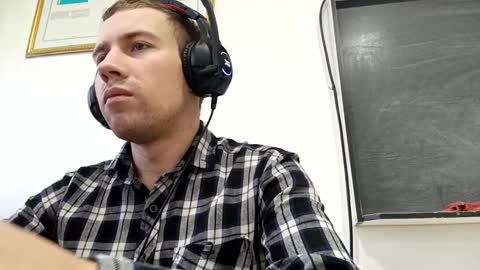 Snapshot of dimyanworld000 chatting on 01.22.25 D V online show from 01.22.25