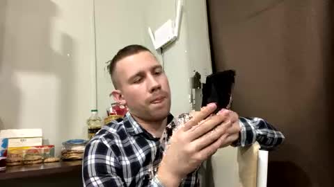 Snapshot of dimyanworld000 chatting on 02.03.25 D V online show from 02.03.25