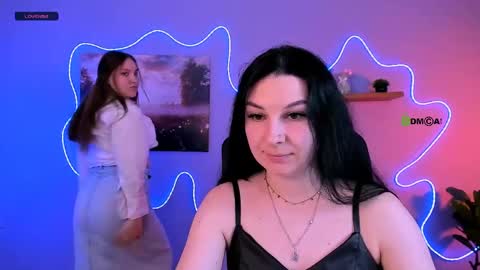 Snapshot of dina_bloom chatting on 05.24.26 dina_bloom online show from 05.24.26