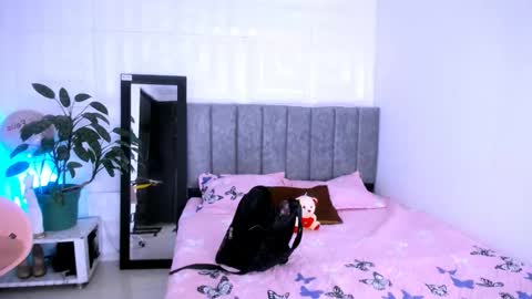 DINA online show from 09.26.25