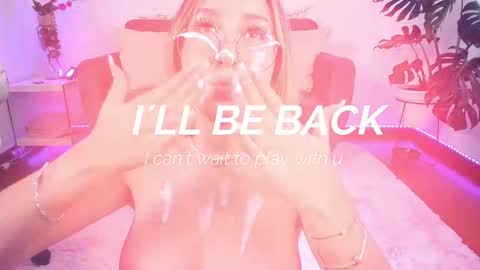 Snapshot of dina_ride chatting on 02.20.25 online show from 02.20.25