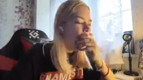 dinorahmroczkowski online show from 10.23.25