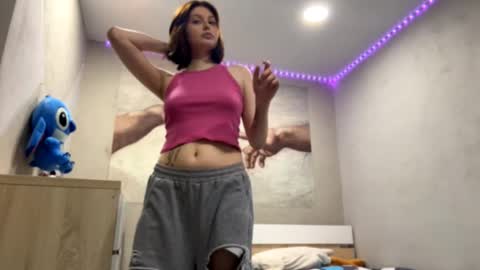 Snapshot of dionnapostell chatting on 01.15.26 Aria online show from 01.15.26