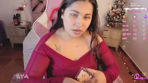 Snapshot of diosa_afrodita24 chatting on 12.23.25 DIOSA AFRODITA 24 NEW VIDEOS HERE LOVES online show from 12.23.25