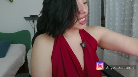 Snapshot of diosa_cadenas chatting on 04.27.26 Anglica A online show from 04.27.26