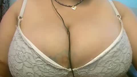 dipa2345 online show from 09.18.25