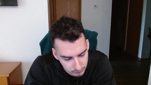 Dirk Diggler online show from 03.03.25