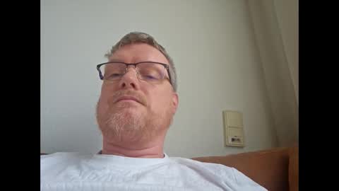 dirkkie1975 online show from 02.22.26