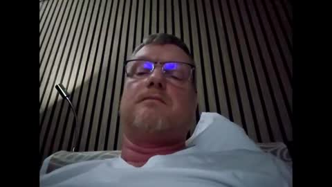 dirkkie1975 online show from 03.26.26