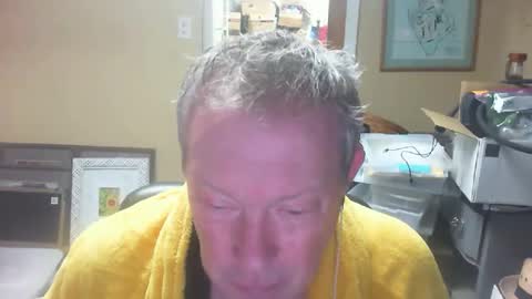 Snapshot of dirkpitt223 chatting on 12.28.24 DirtkPitt Fun guy working online show from 12.28.24