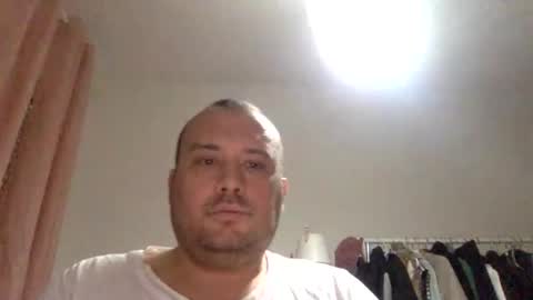 Snapshot of dirme chatting on 04.18.26 dirme online show from 04.18.26